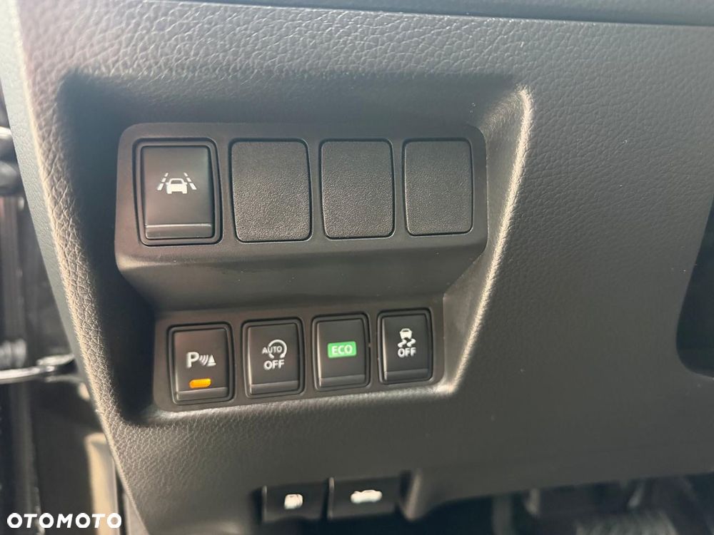 Nissan Qashqai 1.6 DCi Tekna Xtronic - 24