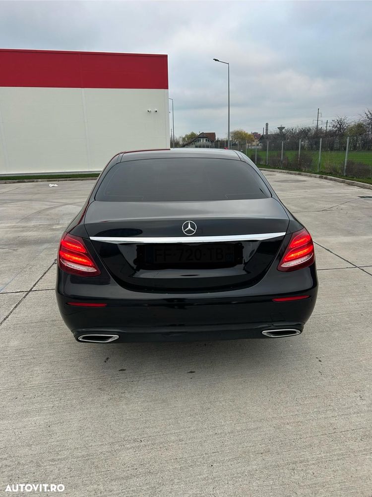 Mercedes-Benz E 220 d T 9G-TRONIC - 5