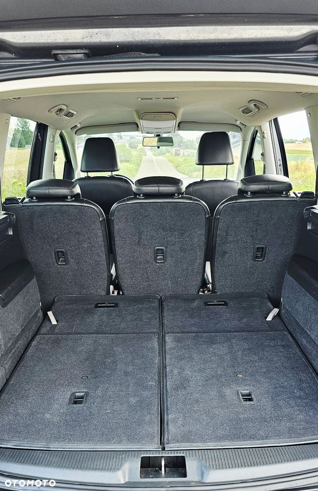 Volkswagen Sharan 2.0 TDI Highline DSG - 18