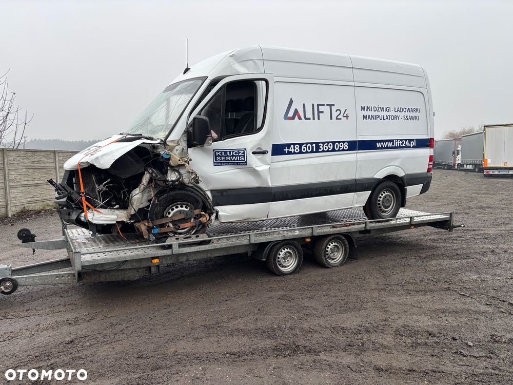 Mercedes-Benz Sprinter - 5