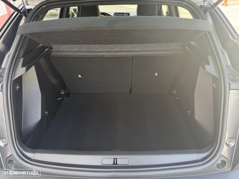 Peugeot 2008 1.2 PureTech Active Pack - 22