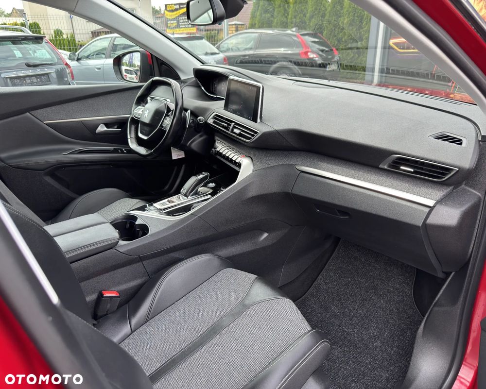 Peugeot 3008 BlueHDi 130 Stop & Start EAT8 Active - 32