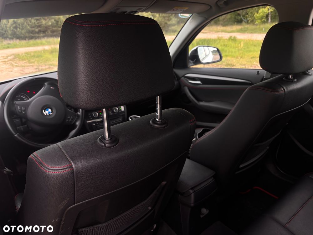 BMW X1 xDrive18d Sport Line - 9