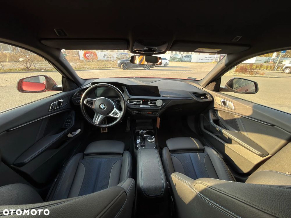 BMW Seria 2 218i - 23