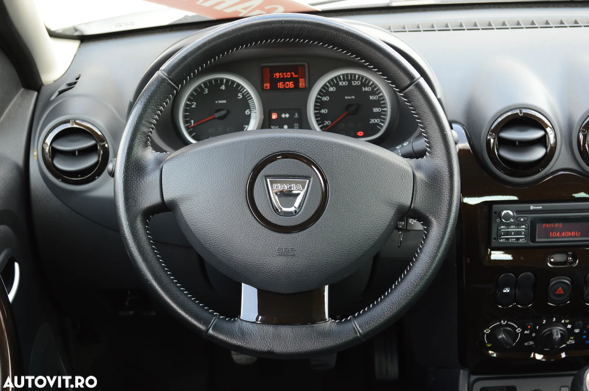 Dacia Duster dCi 110 FAP 4x2 Prestige - 24