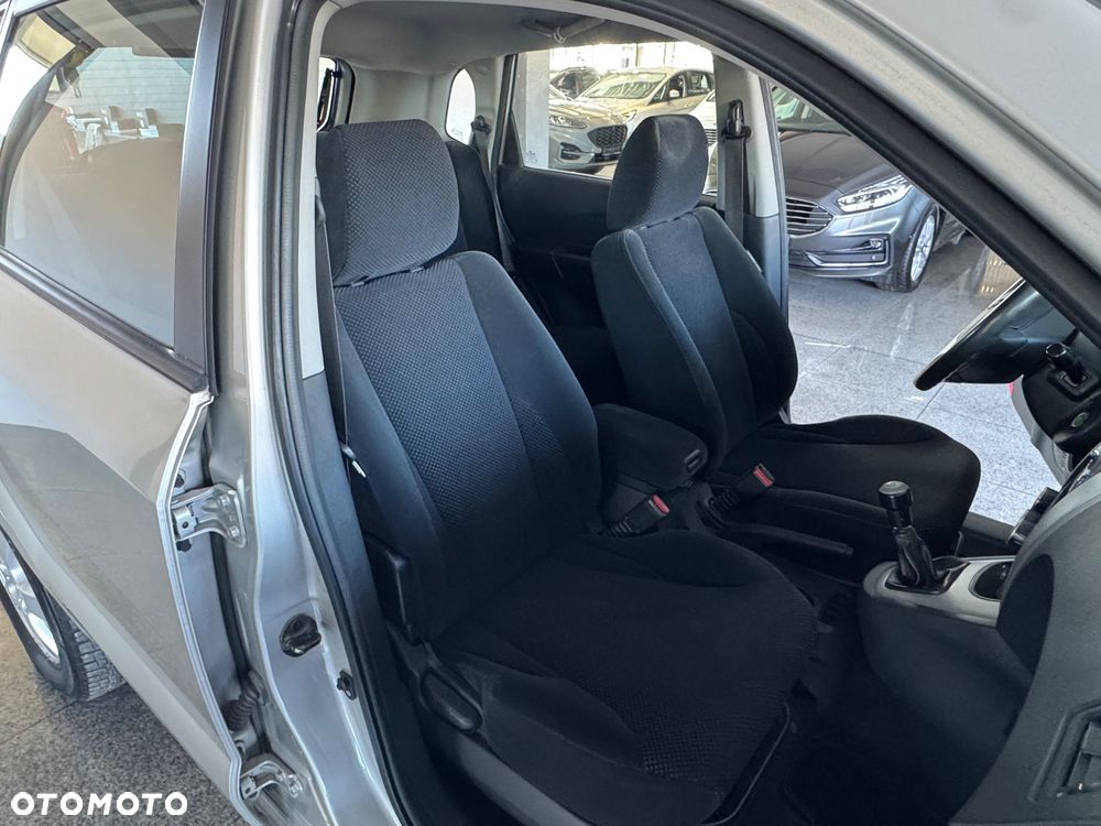 Hyundai Tucson 2.0 Comfort 2WD - 30