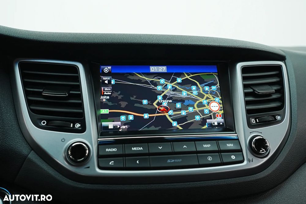 Hyundai Tucson blue 1.7 CRDi 2WD DCT Trend - 24