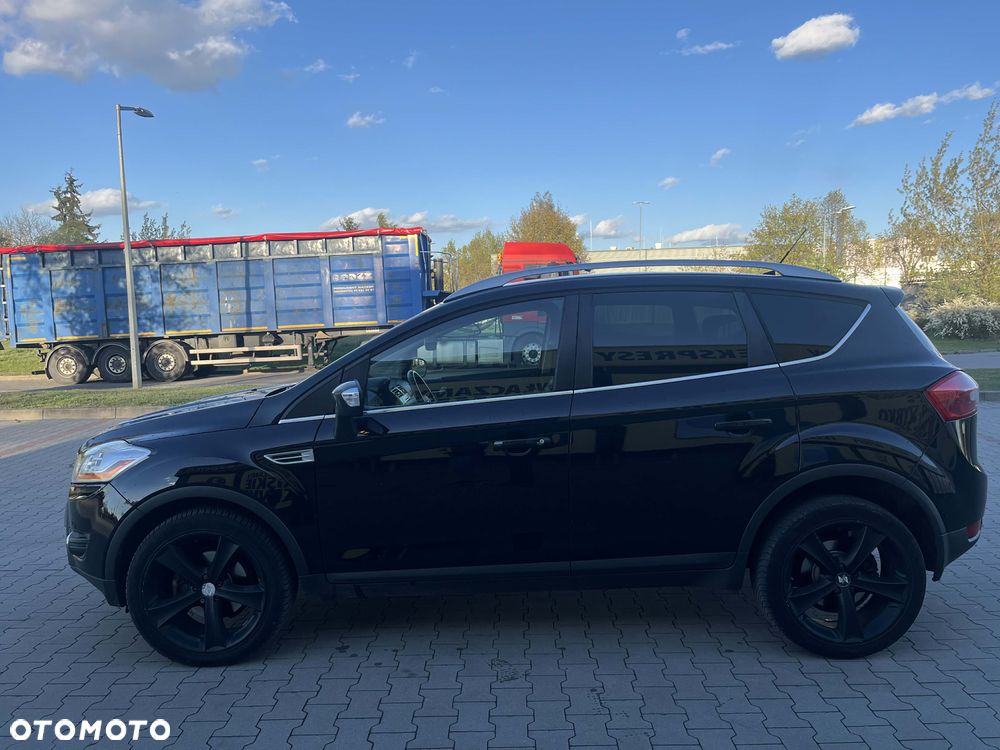 Ford Kuga 2.0 TDCi 2x4 Titanium - 13