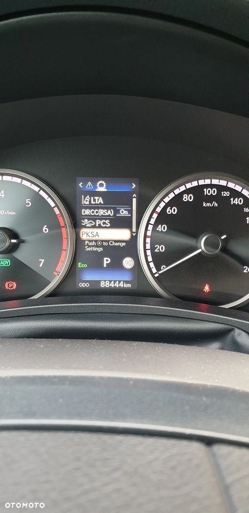 Lexus NX 300h F Sport AWD - 2