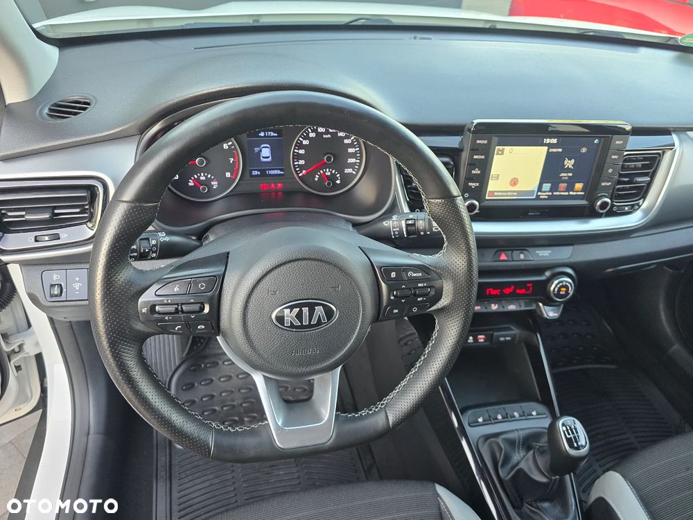 Kia Stonic 1.0 T-GDI M - 23