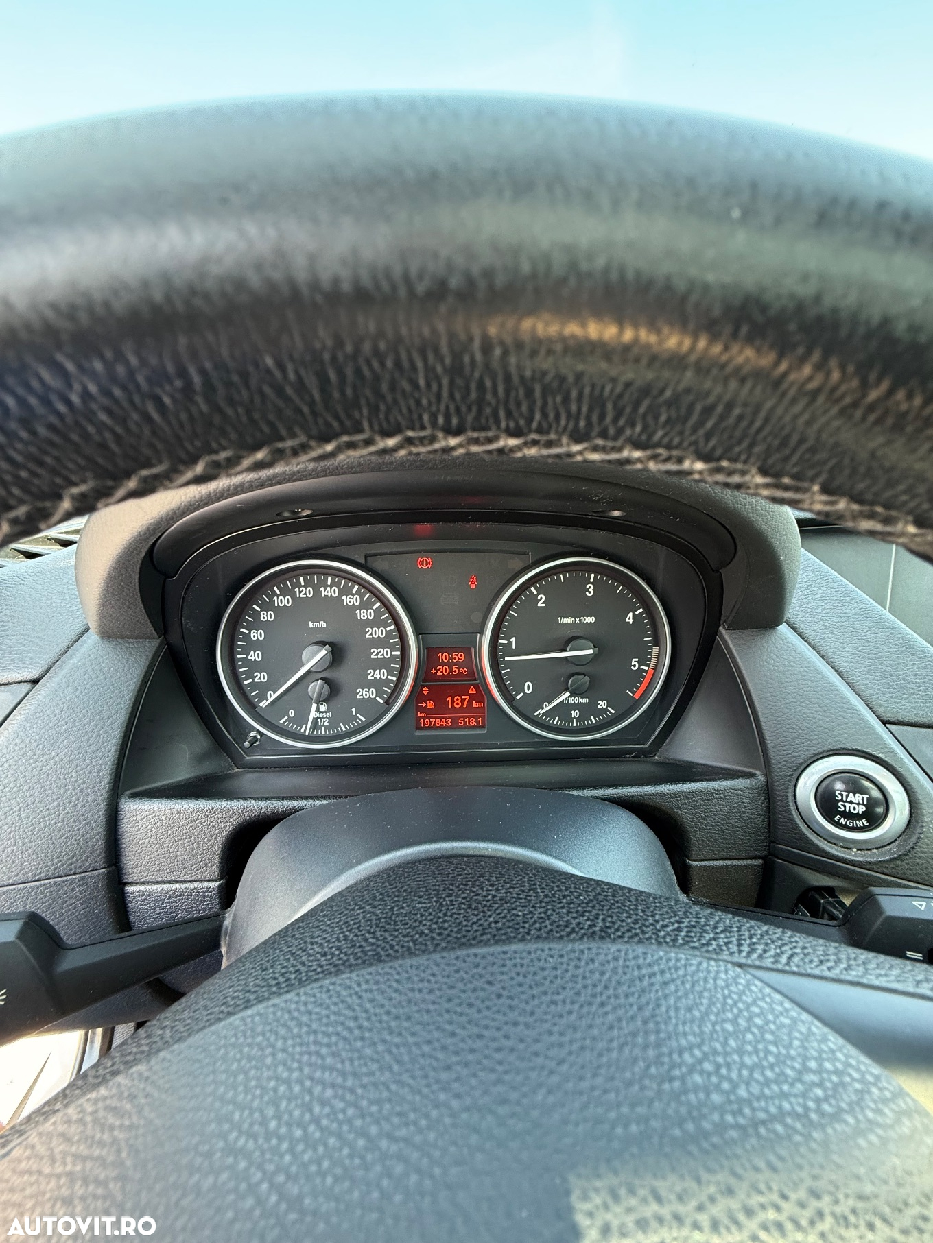 BMW X1 sDrive20d - 14