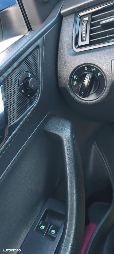 Skoda RAPID 1.2 TSI Ambition Green tec - 14