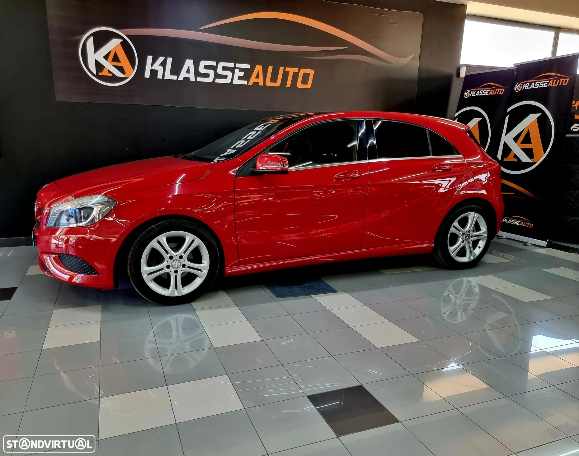 Mercedes-Benz A 180 CDI (BlueEFFICIENCY) AMG Sport - 2