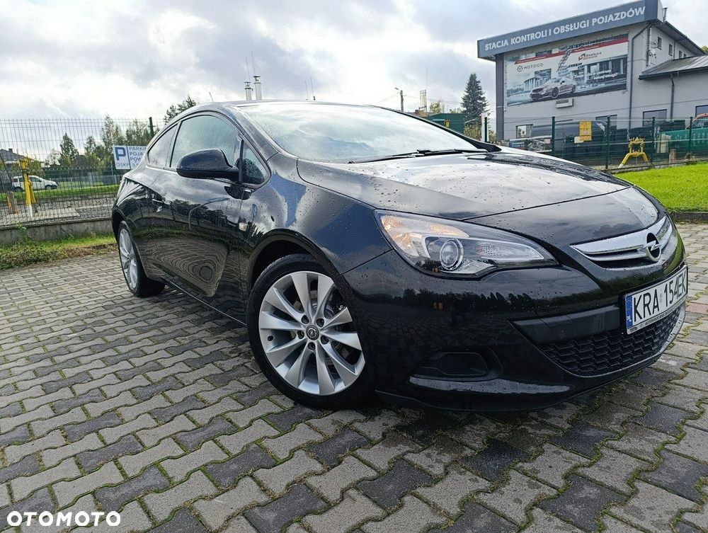 Opel Astra GTC 1.4 Turbo - 12
