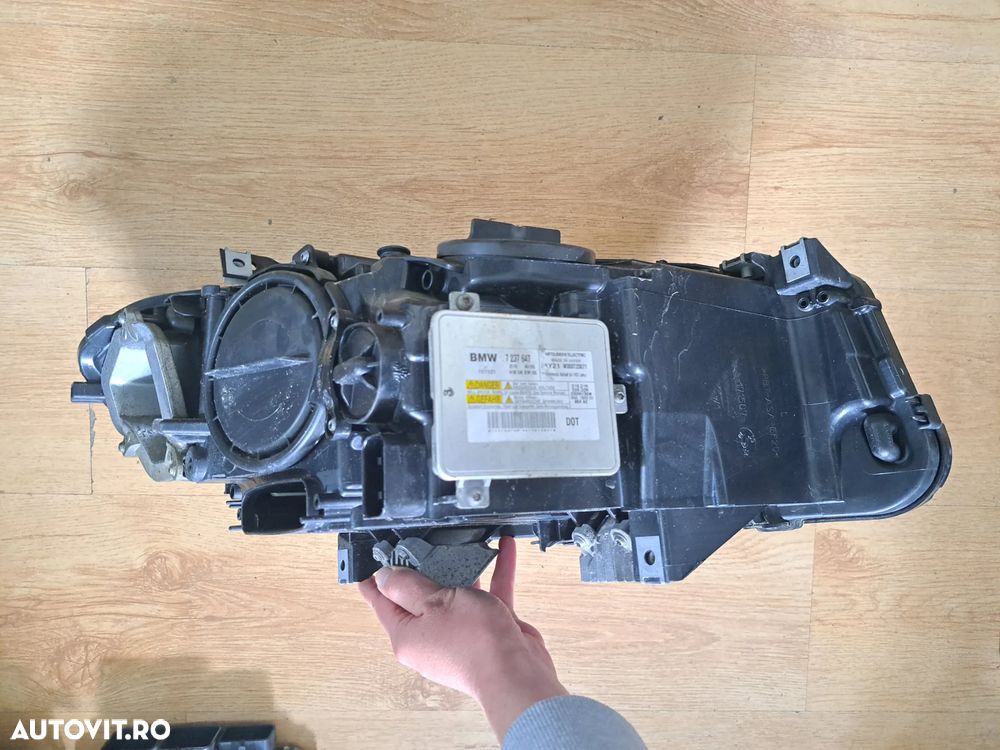 Far complet stanga ( fara TMS-volan pe stanga ) bixenon adaptiv in stare foarte buna BMW F10 F11 F18 - 3