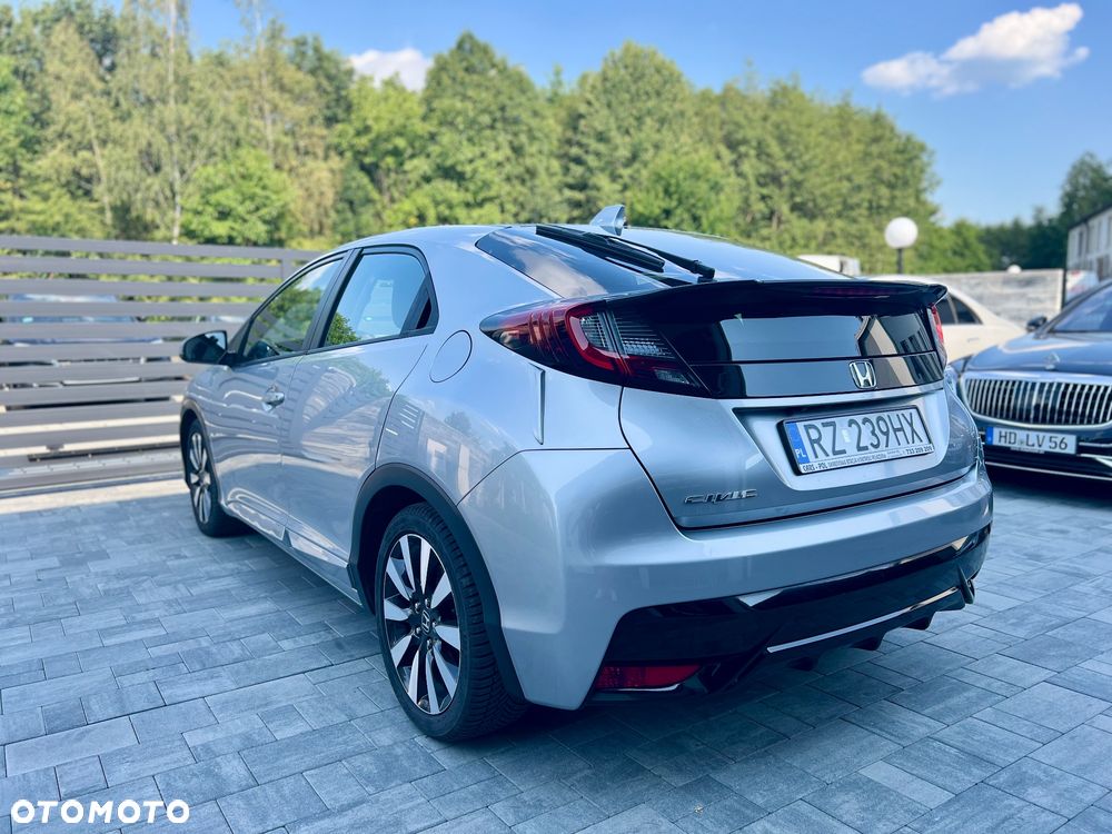 Honda Civic 1.8i-VTEC i-SHIFT Comfort - 4
