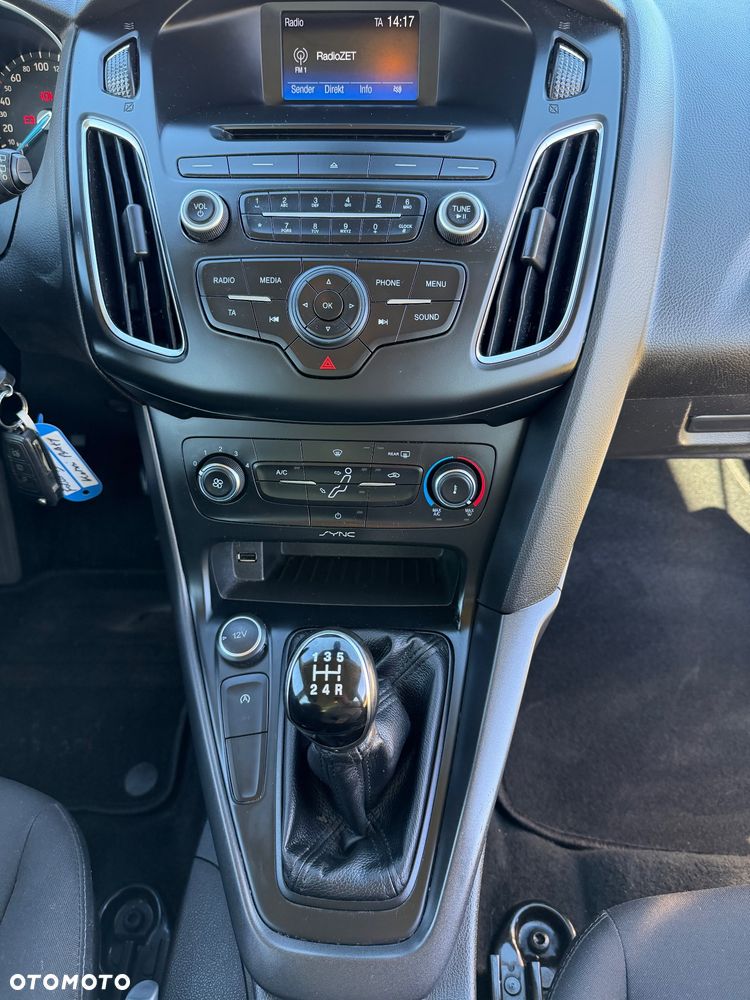 Ford Focus - 20