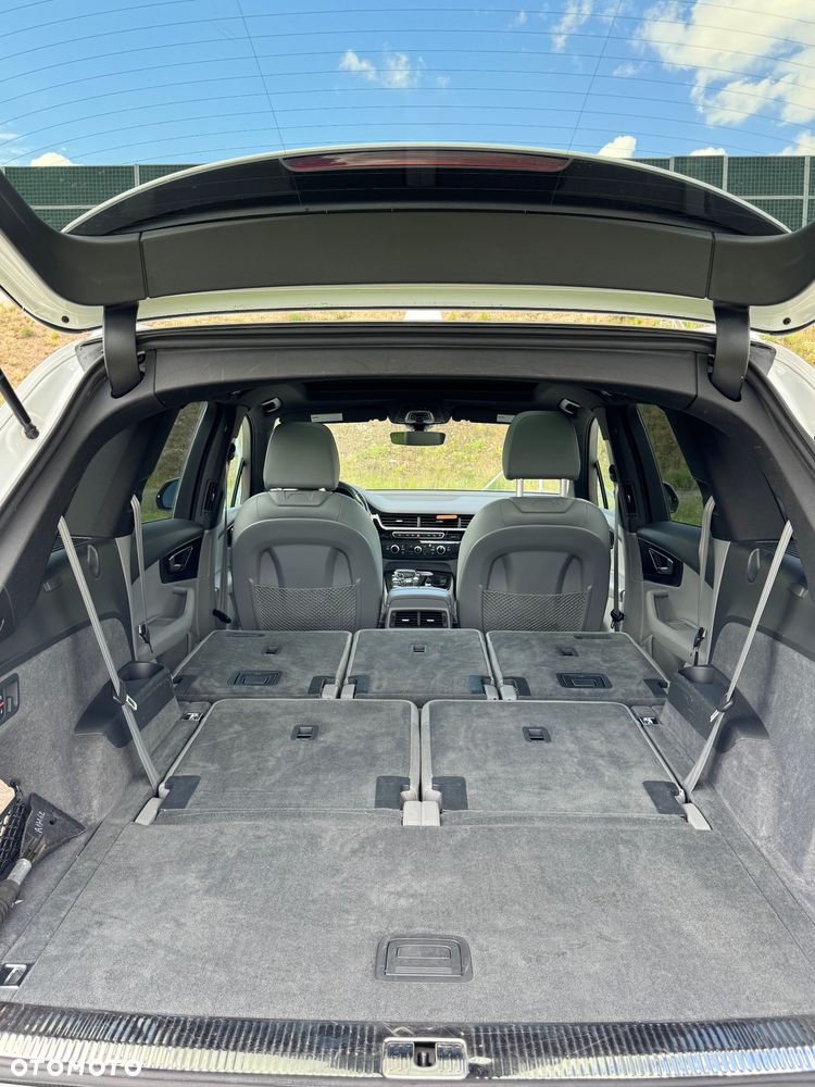 Audi Q7 - 29