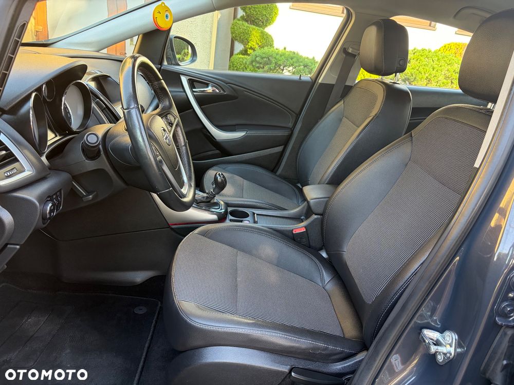 Opel Astra 1.4 Turbo - 21