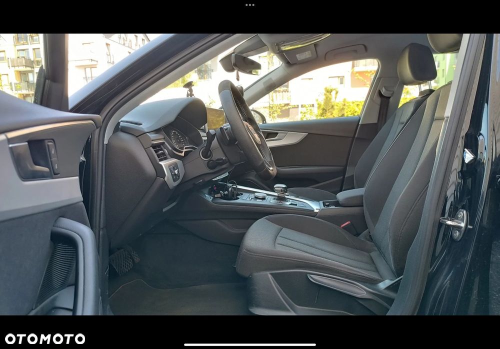Audi A4 Avant 2.0 TDI S tronic - 19