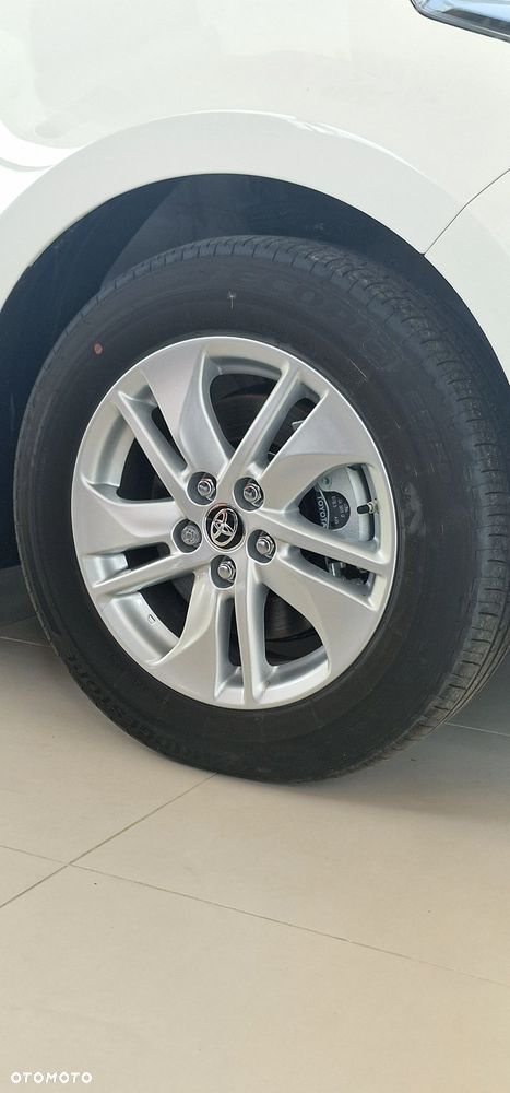 Toyota Yaris - 7