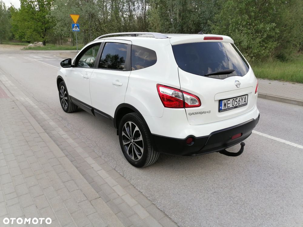Nissan Qashqai 2.0 lounge - 5