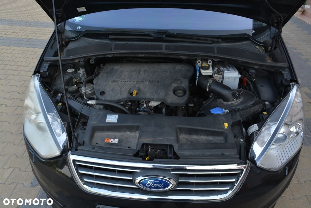 Ford Galaxy - 30