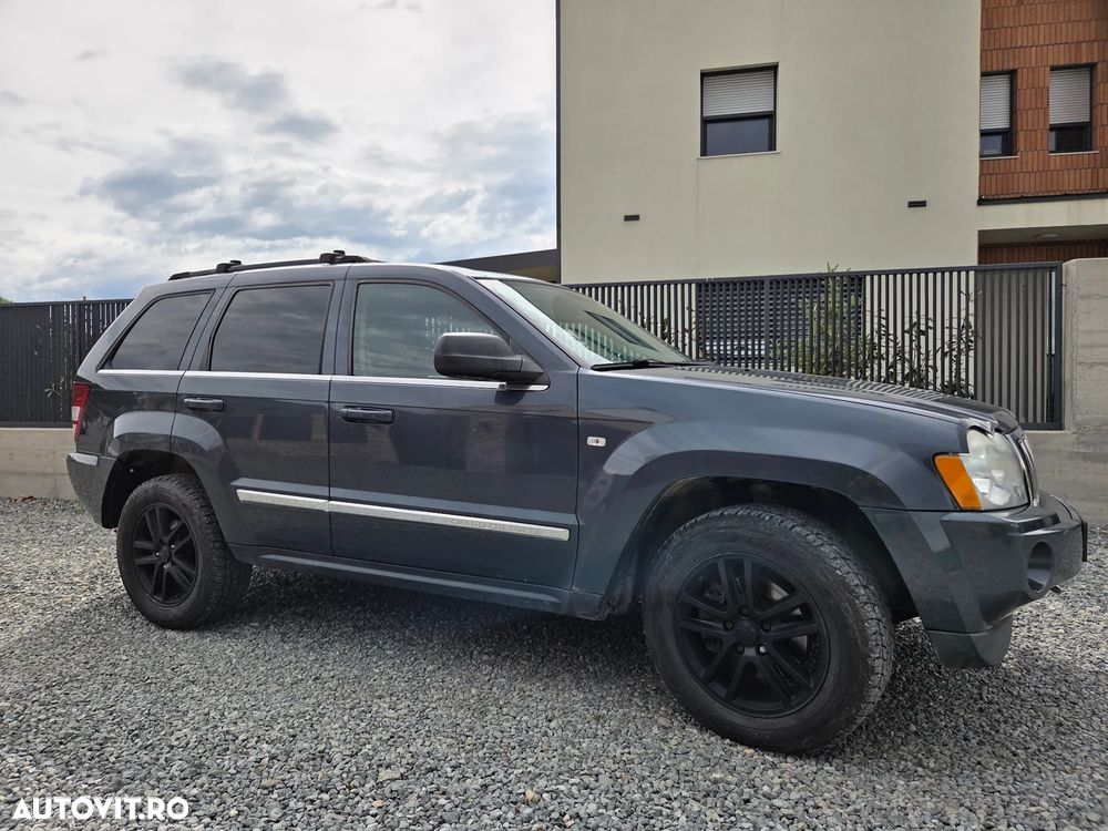 Jeep Grand Cherokee - 3
