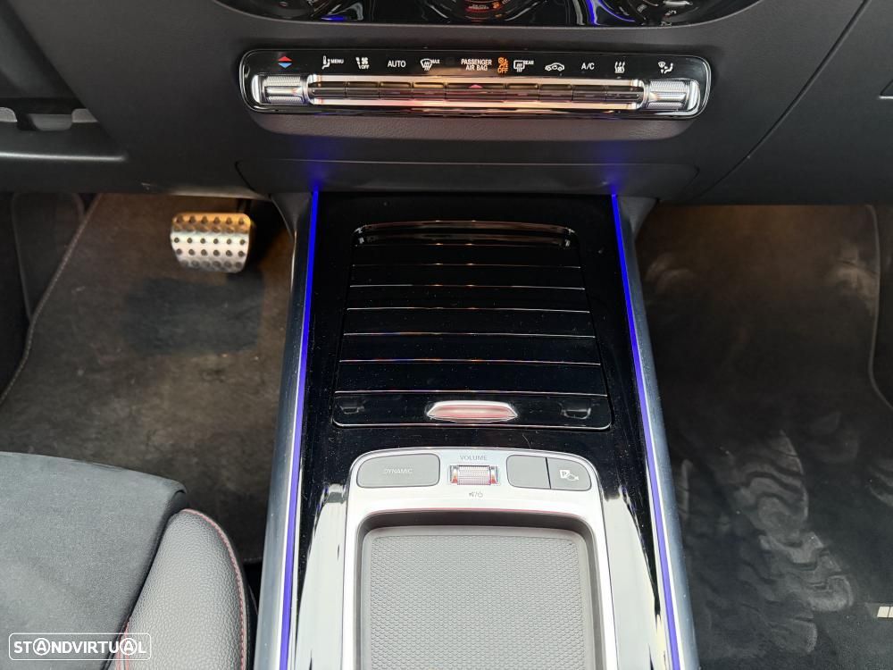 Mercedes-Benz B 250 e AMG Line - 29