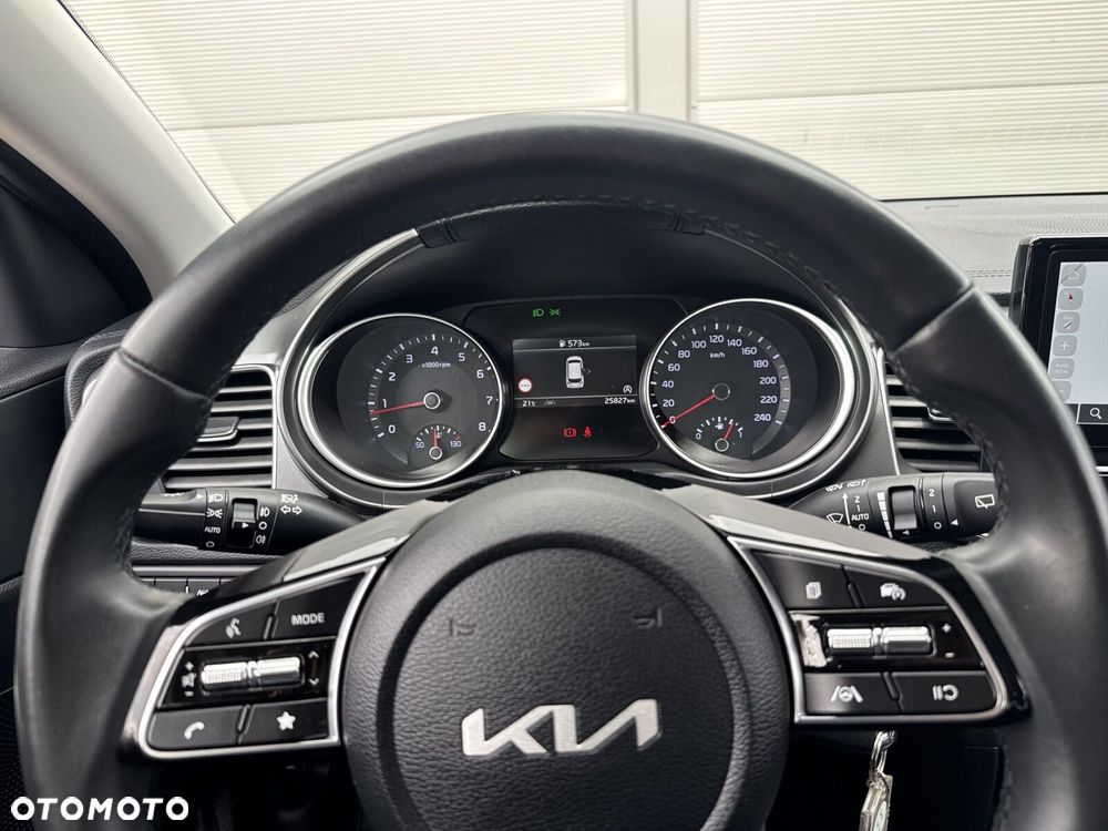 Kia Ceed 1.5 T-GDI M - 19