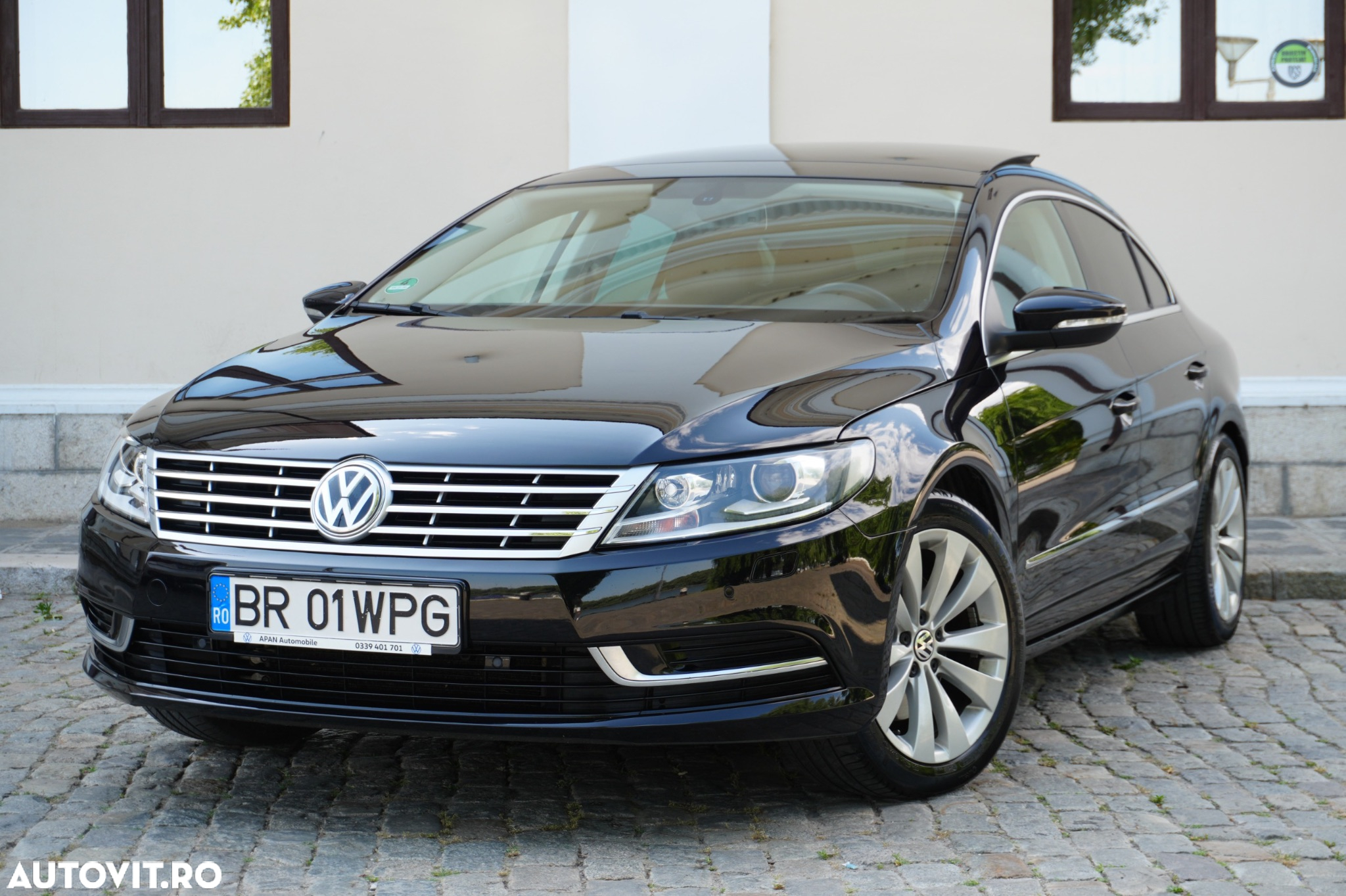 Volkswagen Passat CC 2.0 TDI DSG 4Motion BMT - 2