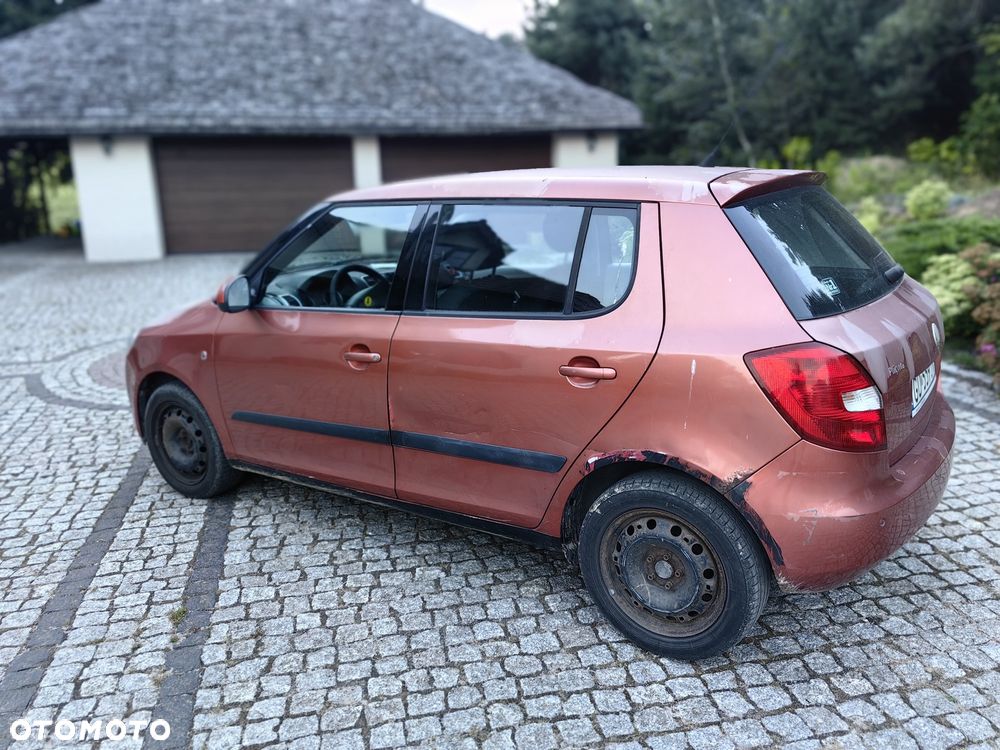 Skoda Fabia 1.4 16V Ambiente - 21