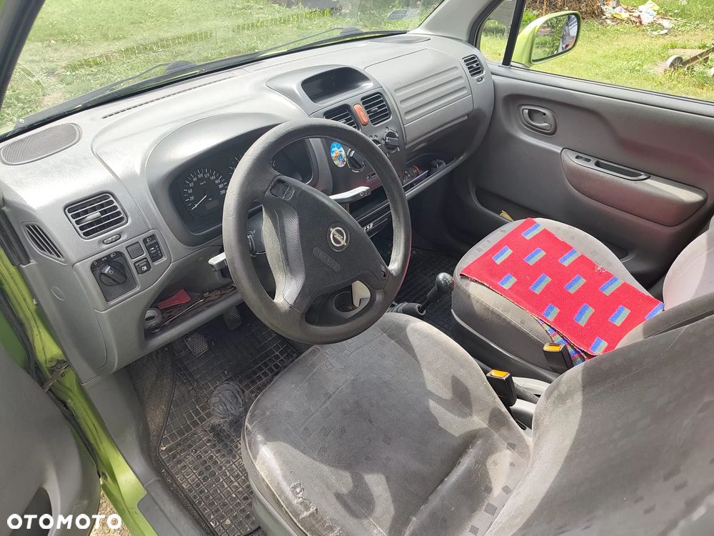 Opel Agila 1.2 Base / Club - 10