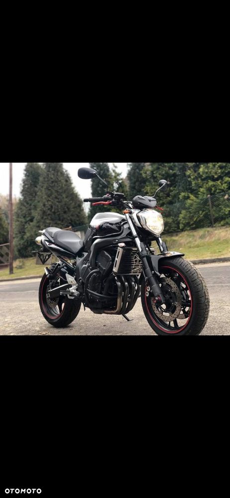 Yamaha FZ6 - 2