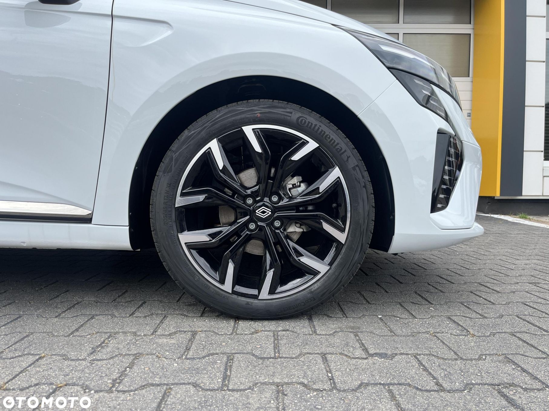 Renault Clio - 18