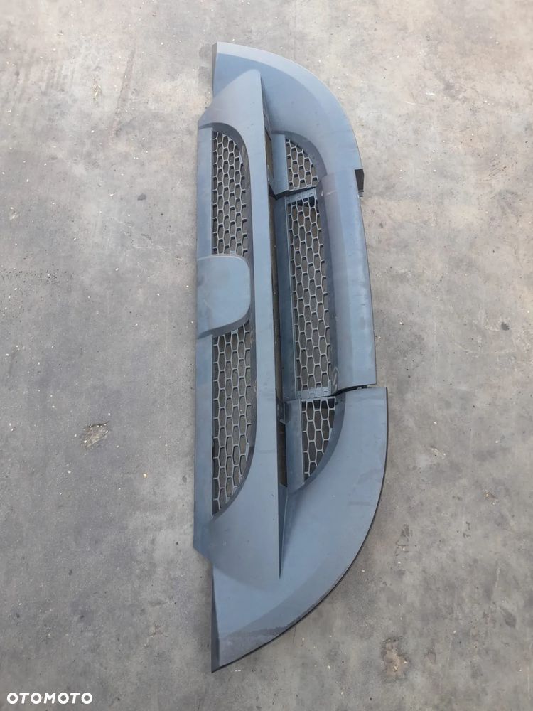 GRILL ATRAPA MASKI PRZÓD DAF LF EURO 6 - 1