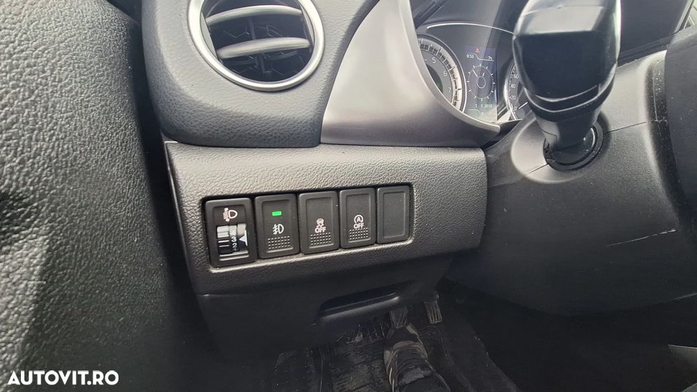 Suzuki Vitara 1.0 Passion - 16
