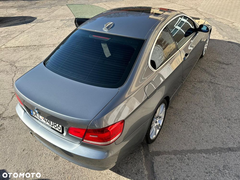 BMW Seria 3 330xi - 20