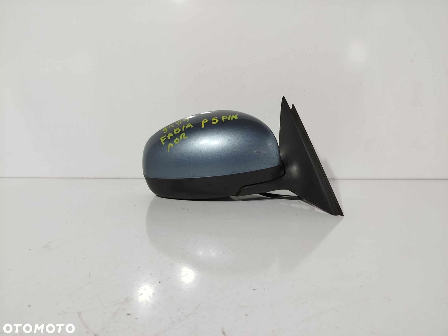 LUSTERKO PRAWE PRZEDNIE SKODA FABIA II 07-14 5 PIN 5154 - 1