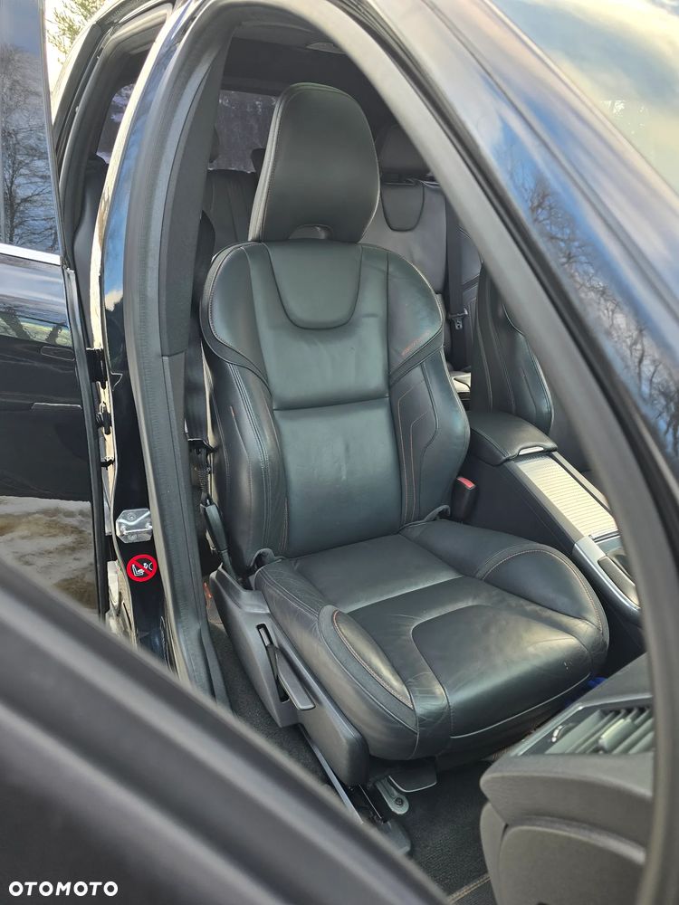 Volvo XC 60 D4 Drive-E Ocean Race - 23