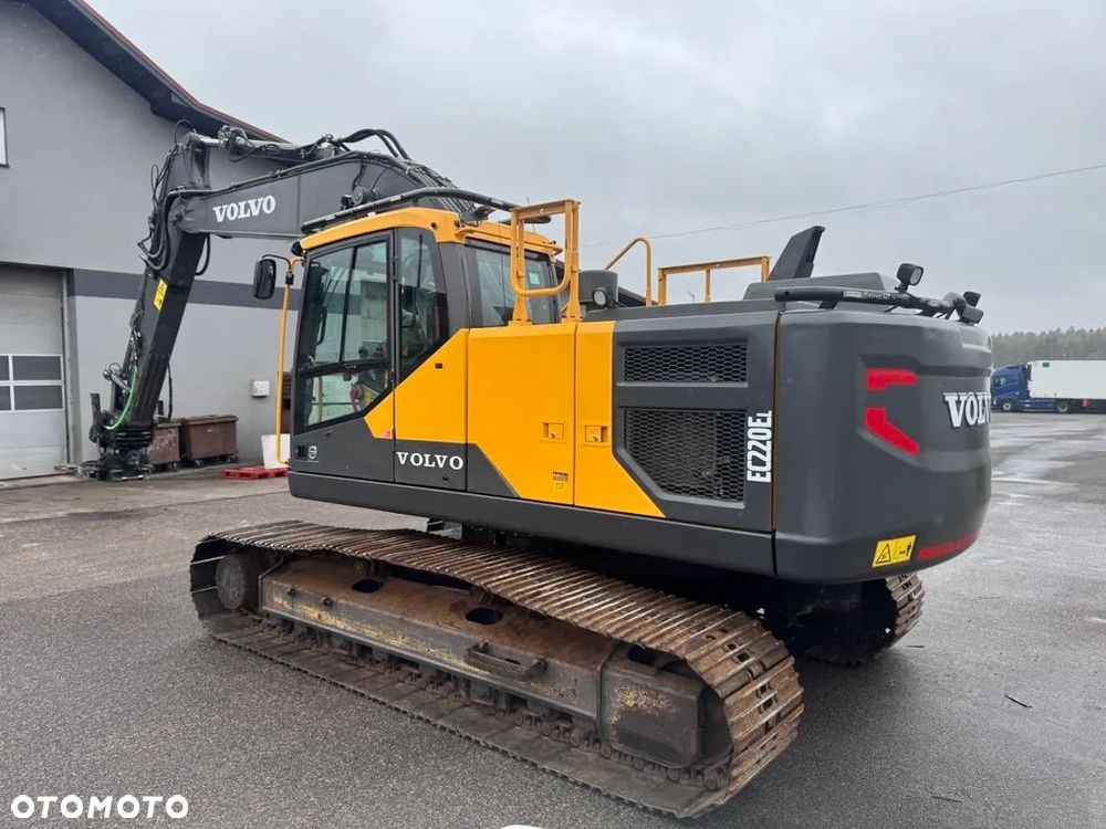 Volvo ec 220 el - 7