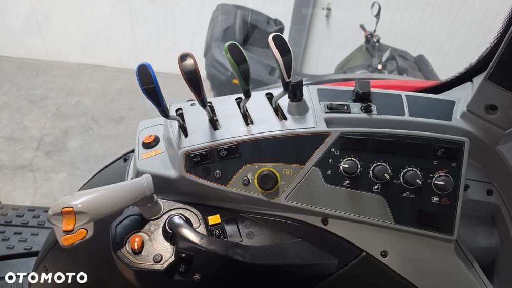 Valtra T 154 Active Biała Perła 2 sztuki T174 Versu pod GPS N154 Versu Fendt Vario Claas Arion John R John M New Holland T6 T7 - 6