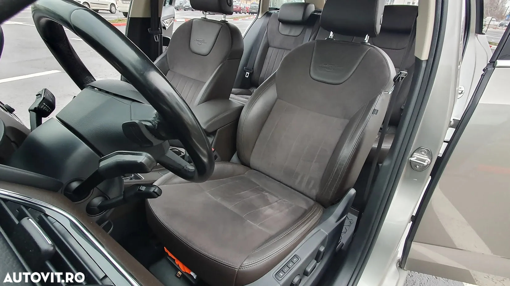 Skoda Octavia 2.0 TDI DSG 4X4 Laurin & Klement - 6
