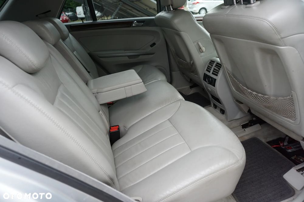 Mercedes-Benz ML 320 CDI 4-Matic - 12
