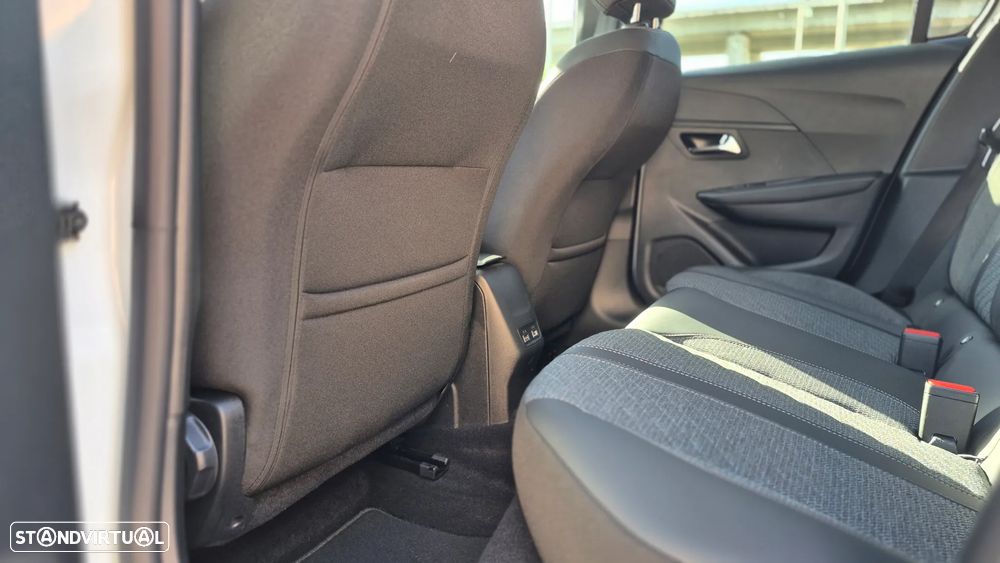 Peugeot e-208 50 kWh Allure Pack - 11