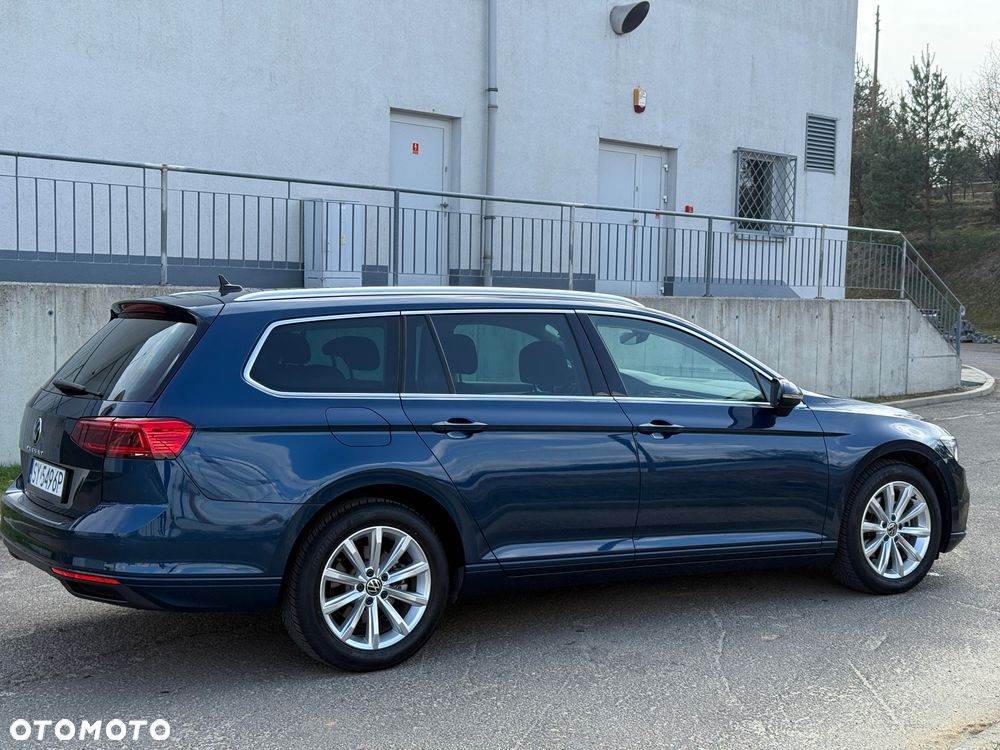 Volkswagen Passat - 5