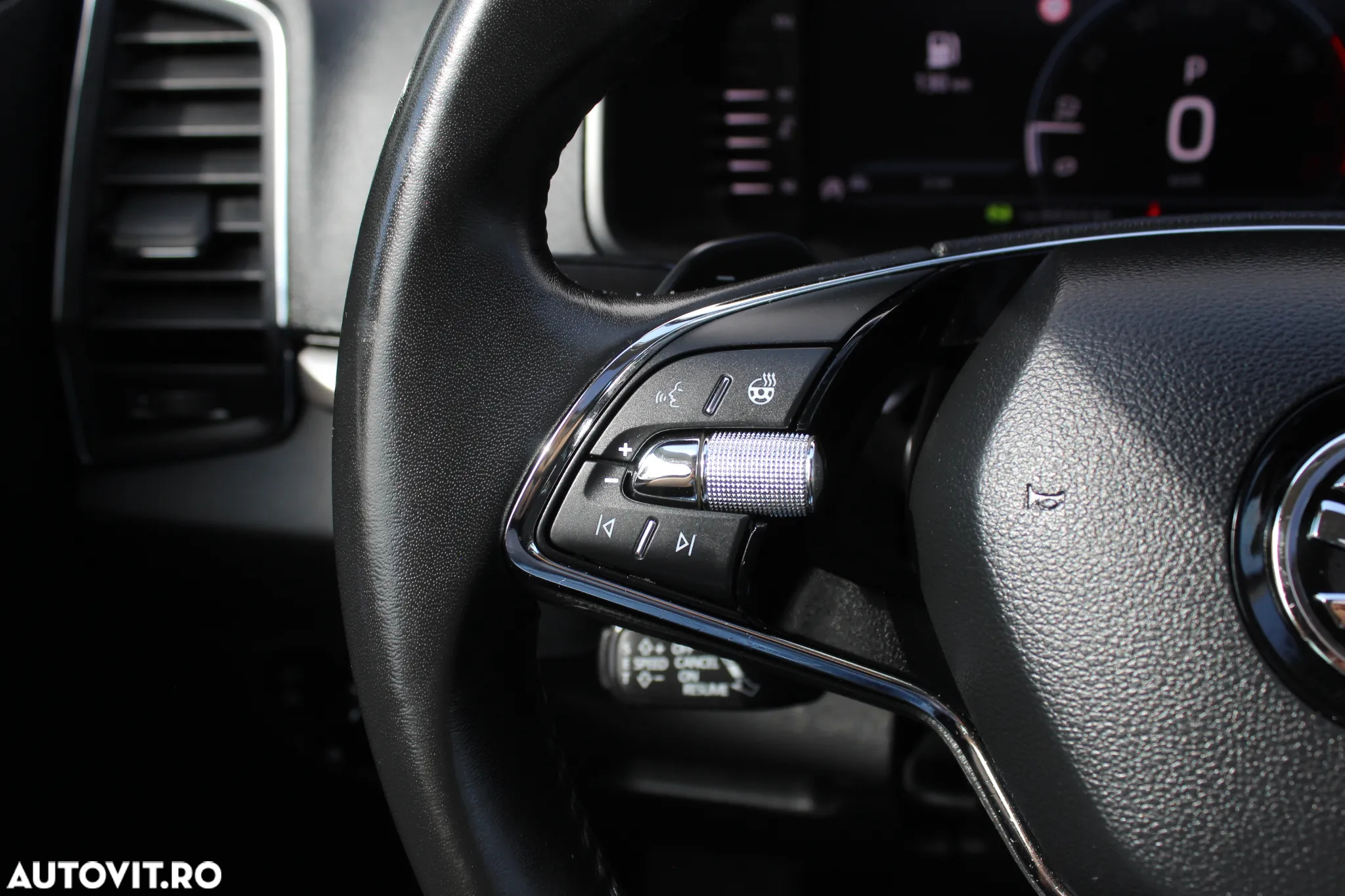 Skoda Karoq 1.5 TSI DSG Ambition - 15