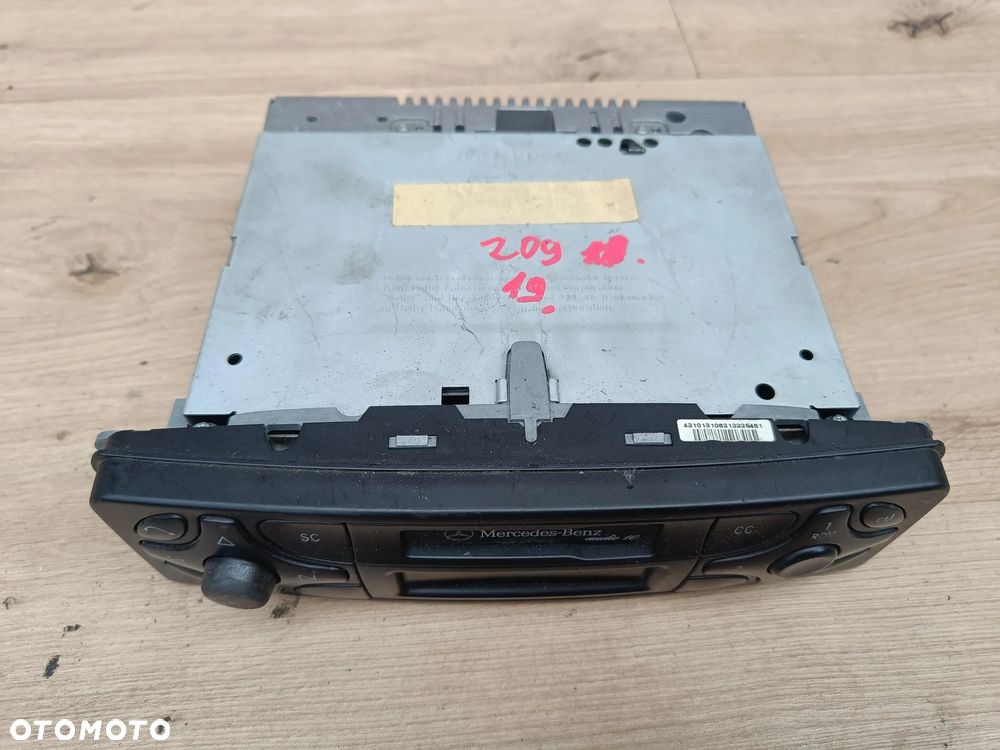 MERCEDES W203 W209 CLK RADIO CD A2038201686 - 7