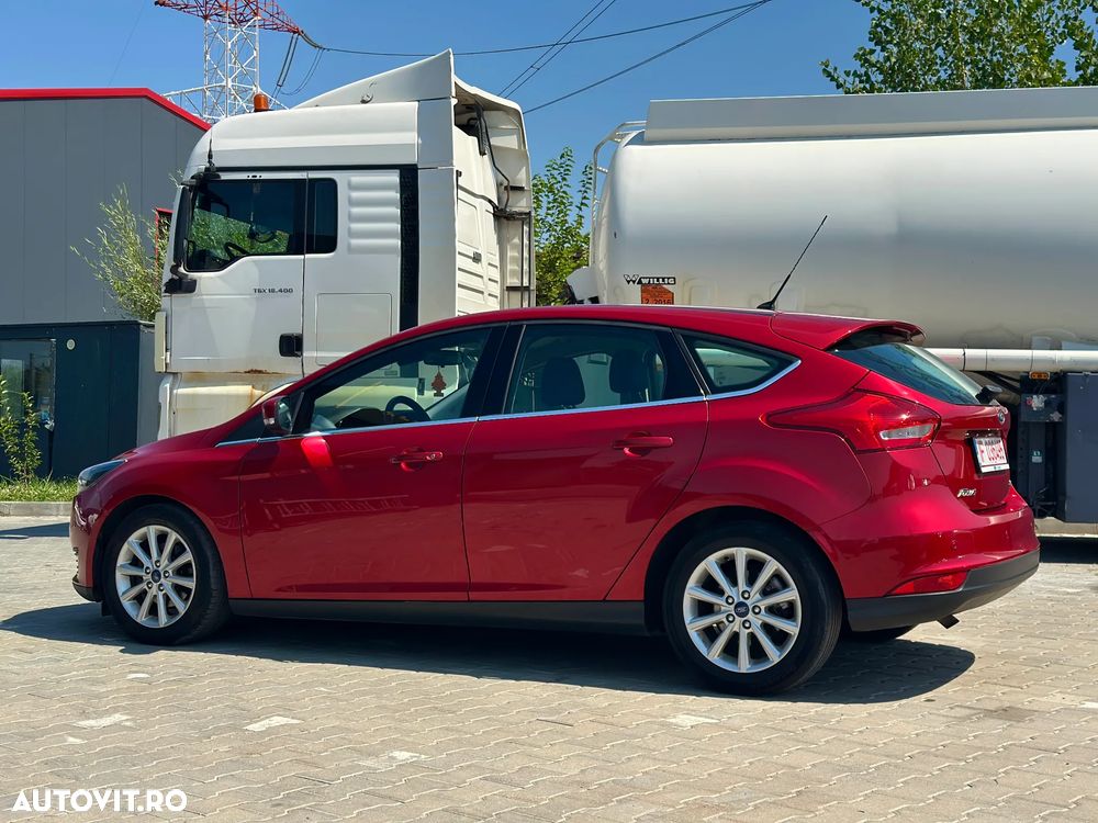 Ford Focus 1.0 EcoBoost Start Stop Titanium - 17