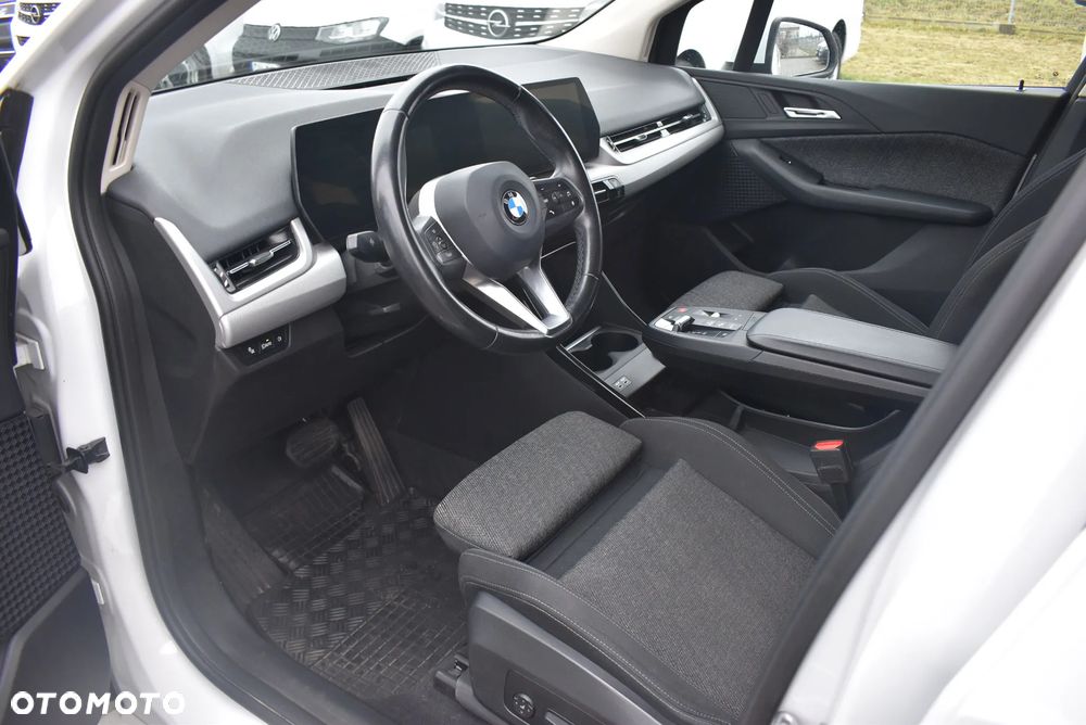 BMW Seria 2 218i - 9